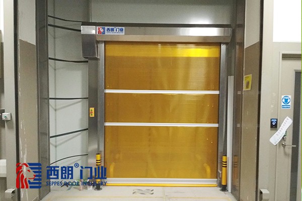货淋室快速卷帘门