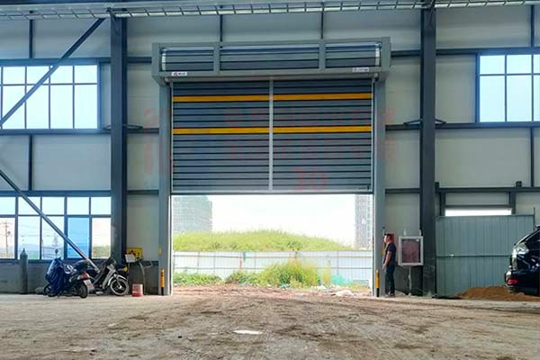 西朗硬质快速卷帘门