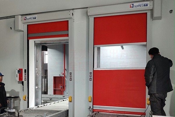 传送带智能AGV联动快速门项目