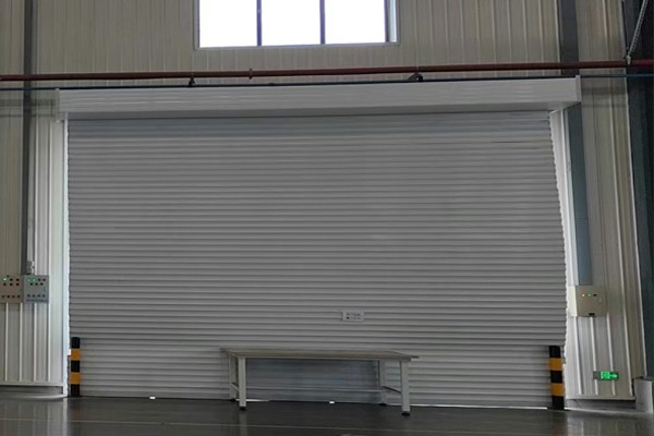 劣质卷帘门 劣质卷帘门